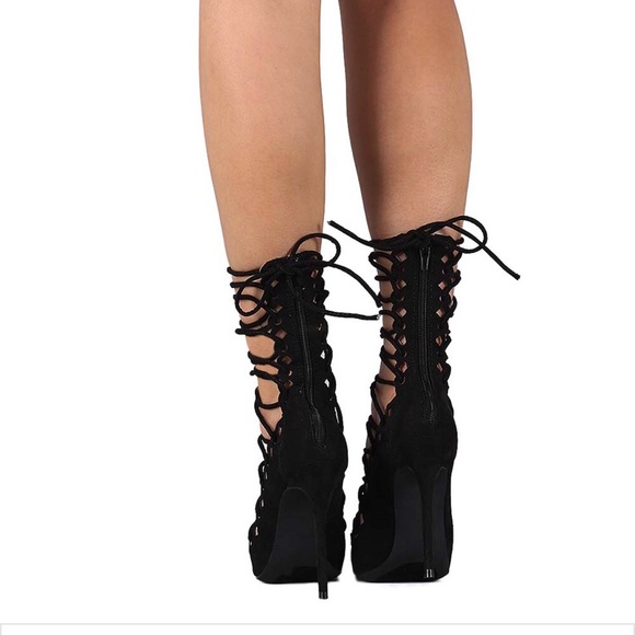 🛑SOLD🛑 Suede Pointy Toe Lace-Up Heels - Picture 3 of 6